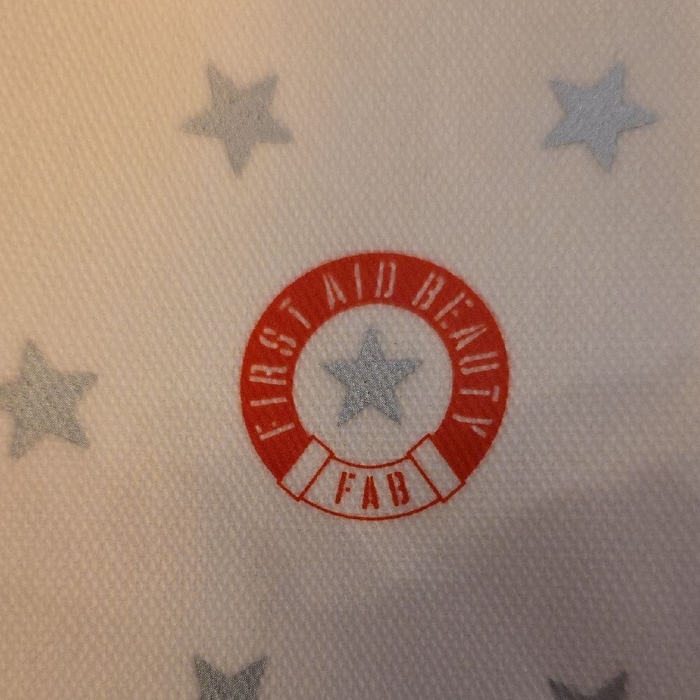 Compact White and Gray Star Cosmetic Bag - Picture 2 of 4